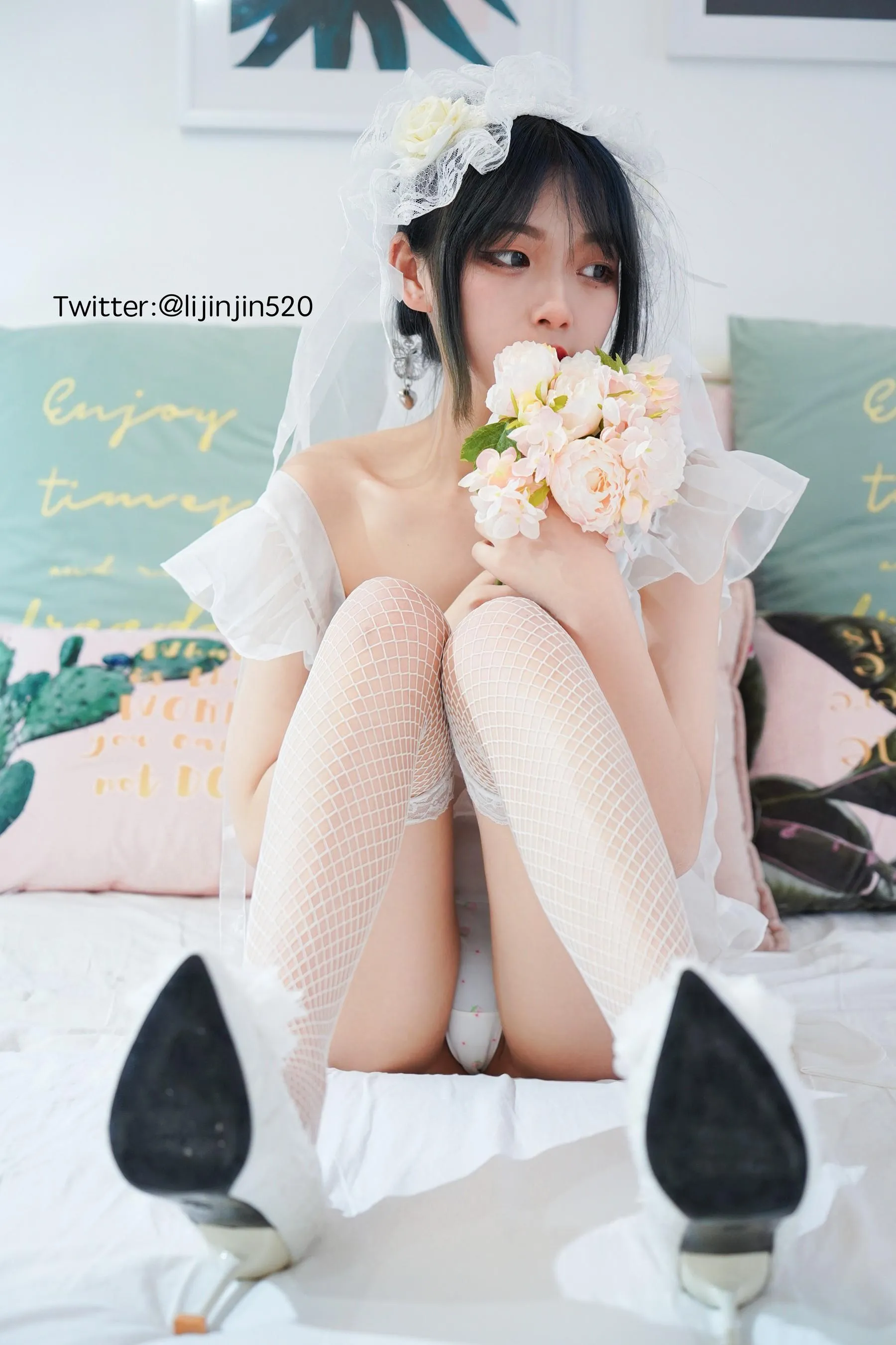 梨瑾瑾 – NO.08 恶魔天使 [34P]插图4